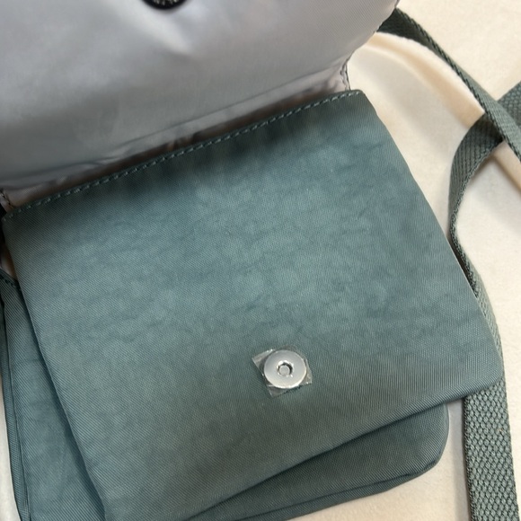 Kipling New Eldorado Minibag, Lightweight Crossbody Bag, Nylon Travel Bag NWOT - Picture 6 of 6